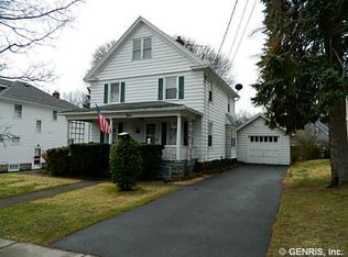 9 Maple St, Pittsford, NY 14534