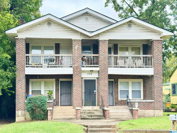 737 40th Pl, Fairfield, AL 35064
