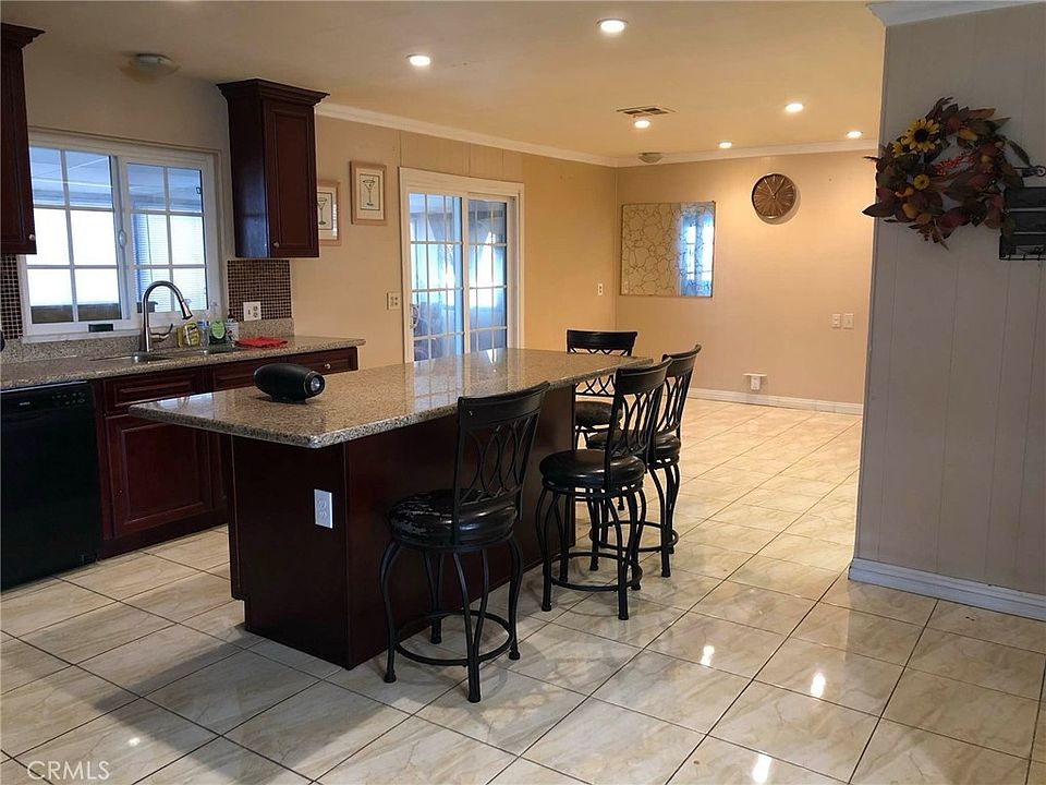2nd image of 9800 Bolsa Ave #2
