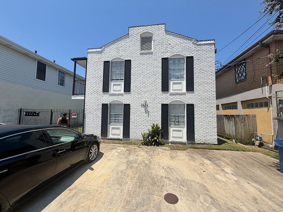 1st image of 2639 Dreux Ave