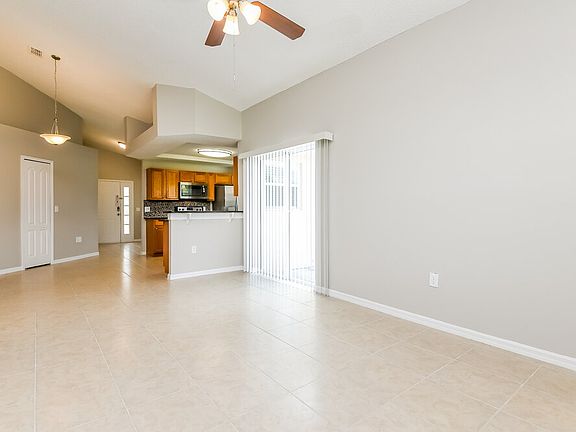 4th image of 105 Conch Way