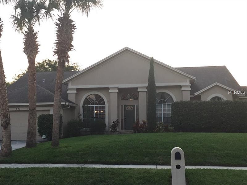 1st image of 1071 New Castle Ln