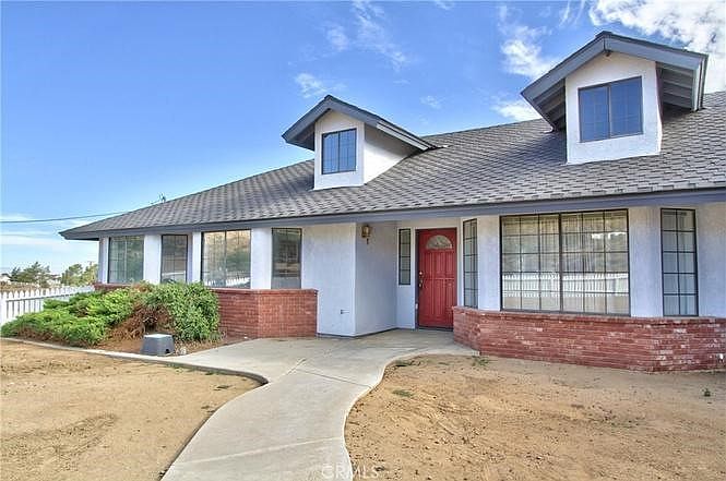 1st image of 8441 Sierra Vista Rd