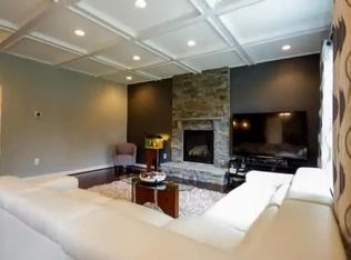 9920 Gunston Rd, Lorton, VA 22079