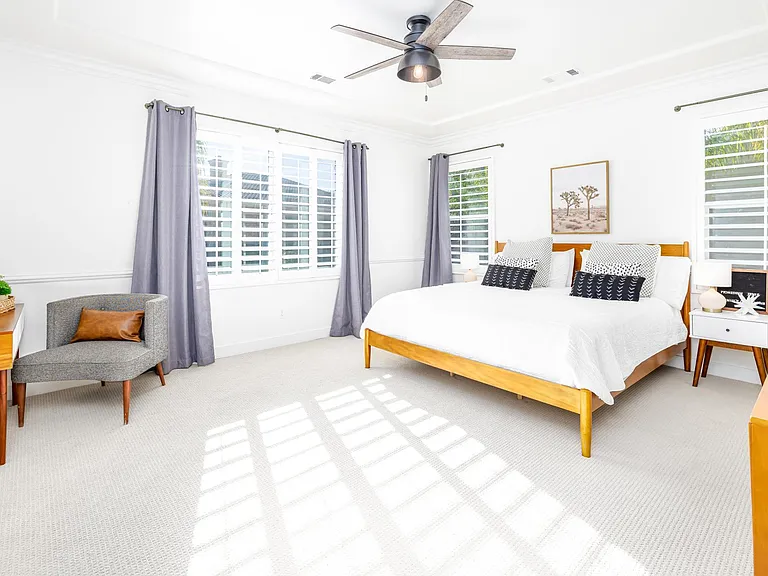 28080 Hayward Dr — Photo 15