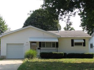 2250 S Delaware Ave, Springfield, MO 65804