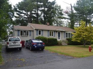 24 Robin Ln, Lowell, MA 01854