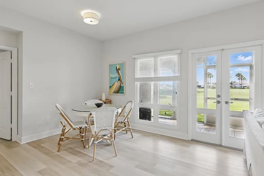 2 bed, 1368 sqft, $3,000 — Photo 2