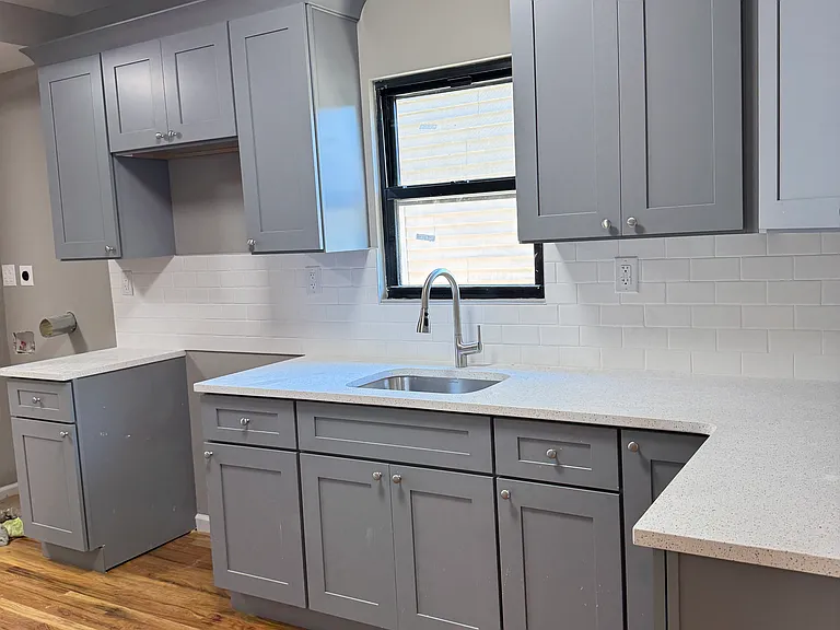 66 Irving Pl #1 — Photo 10