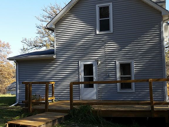2nd image of 306 W E St