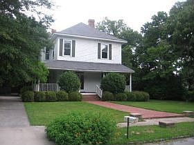 2nd image of 110 Sanders St