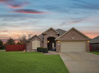 1300 Lacey Oak Dr, Mansfield, TX 76063