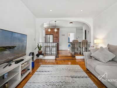 4121 42nd St APT 4F, Long Island City, NY, 11104