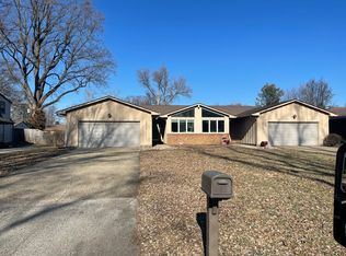 2013 Cardinal Dr #2013, Springfield, IL 62704