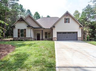 123 Inagehi Way, Tellico Plns, TN 37774
