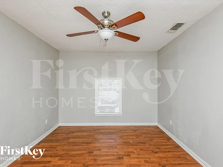 2217 Major Dr — Photo 11