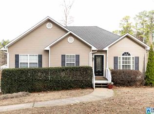 6772 Sanmoore Dr, Pinson, AL 35126