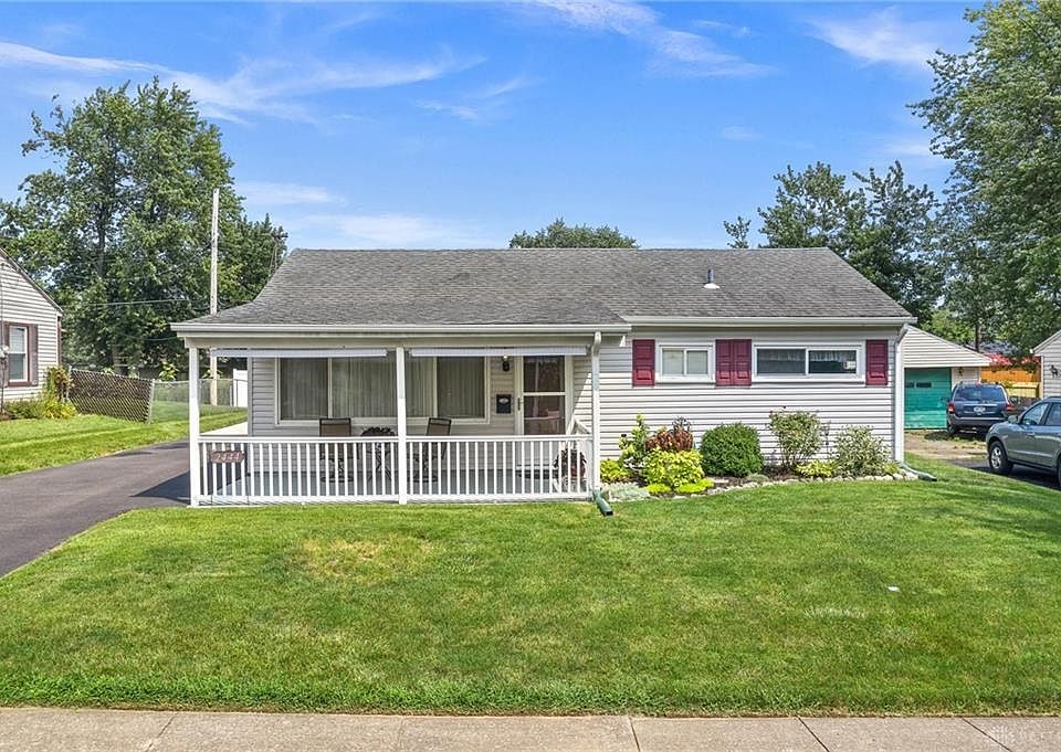1st image of 2444 Edenhill Ave