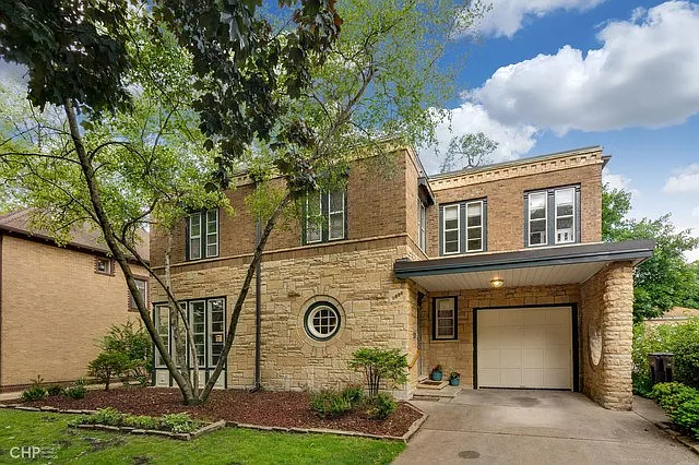 9026 S Claremont Ave photo 1