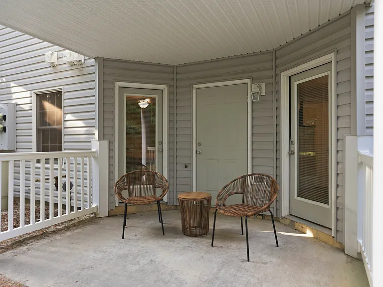 Westpointe Apartments — Photo 47