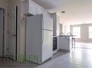 703 Grand St #2F, Brooklyn, NY 11211