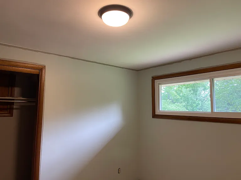 808 Abington Rd — Photo 10