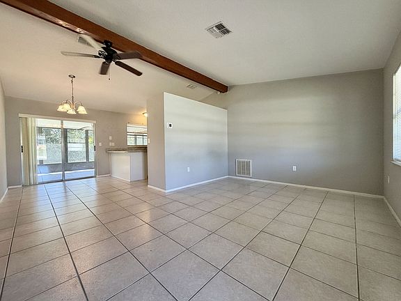 4th image of 12258 Foothill St
