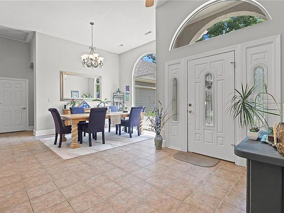 4th image of 53 Rock Ln