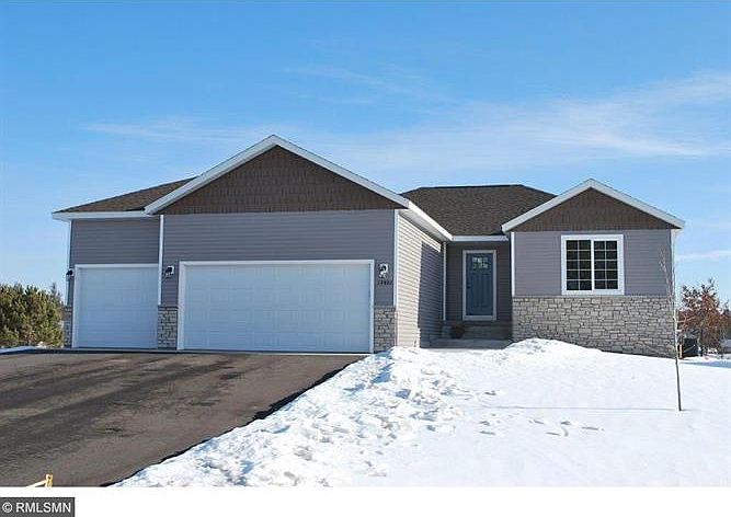1st image of 14492 Grand Oaks Dr