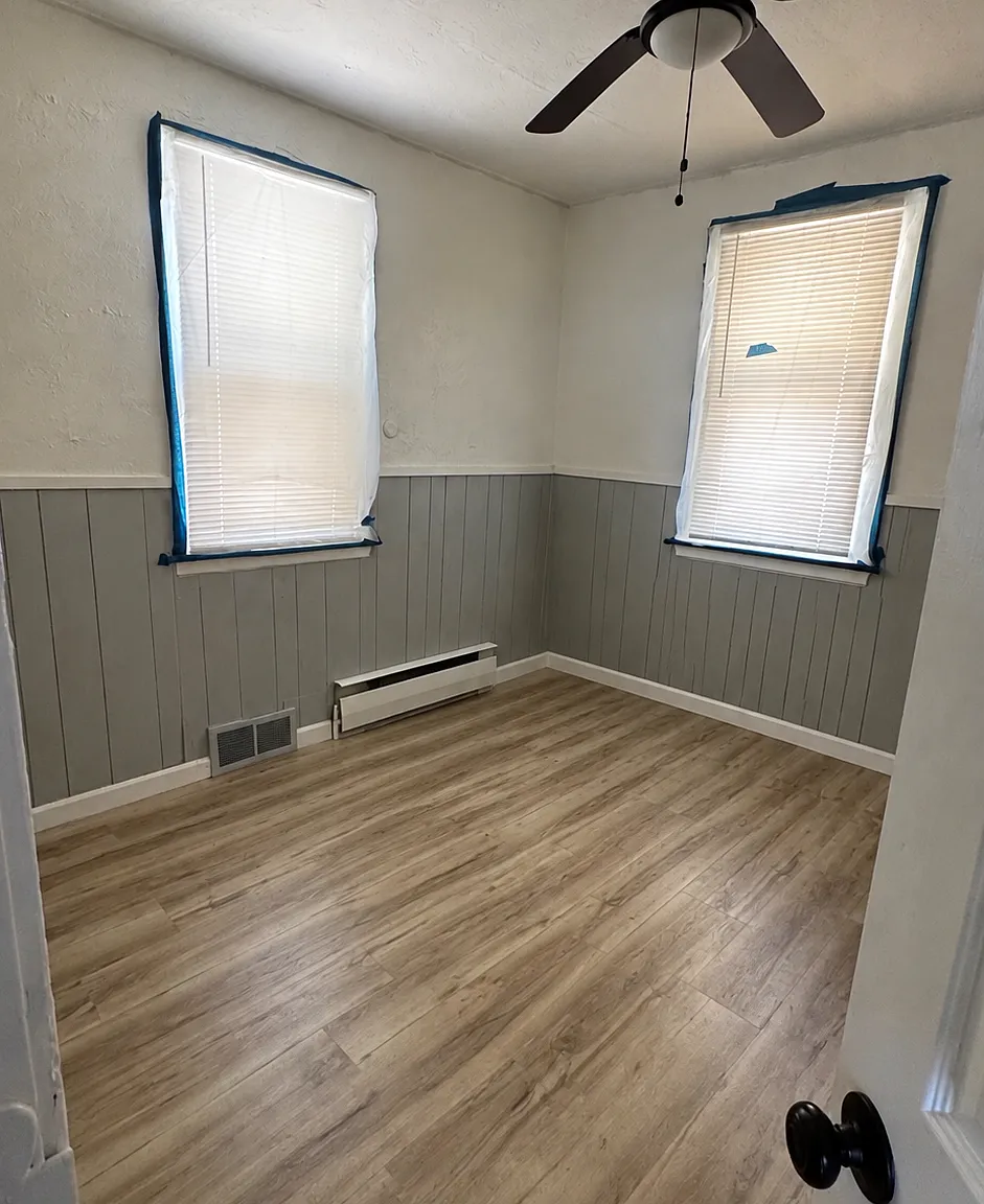 2 bed, 1000 sqft, $1,200 — Photo 3