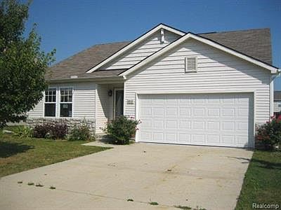 3rd image of 1832 Elkton Dr