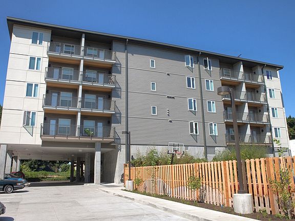 5th image of 4150 NE M L King Blvd APT 207