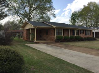 1303 Elizabeth Ave SE, Decatur, AL 35601