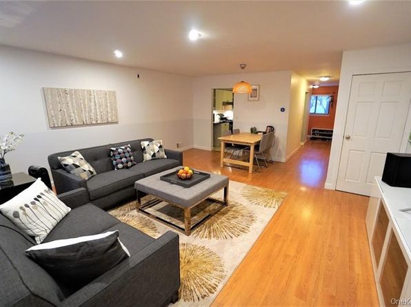 60 Park Dr #60