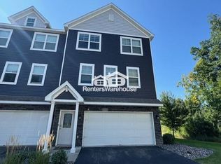 9593 Olive Ln N, Maple Grove, MN 55311