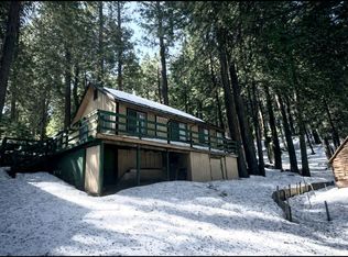 10600 Pine Dr, Wofford Heights, CA 93285