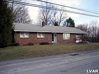 2nd image of 1006 Oakhurst Dr