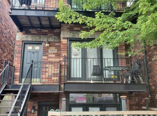 2437 W Polk St #3, Chicago, IL 60612