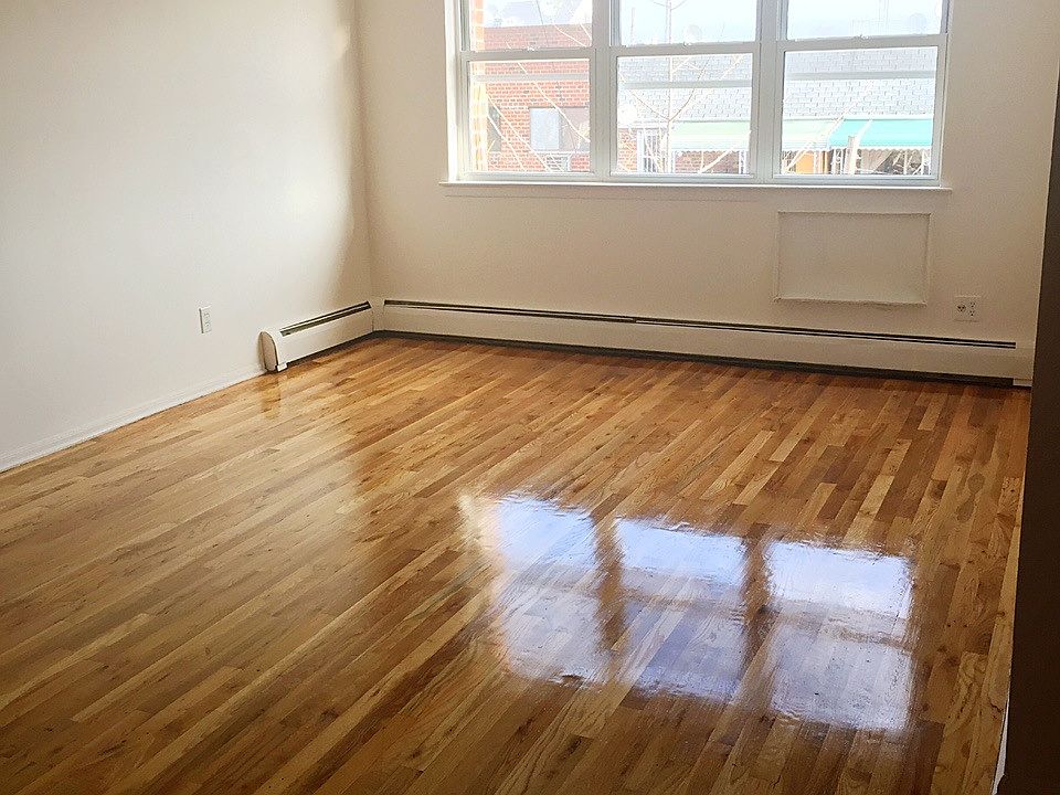 Spacious livingroom