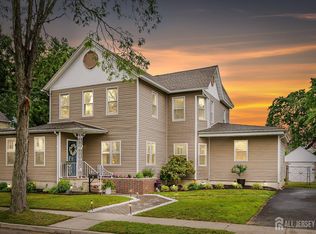 9 Sedgwick St, Jamesburg, NJ 08831