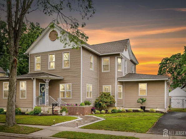 9 Sedgwick St, Jamesburg, NJ 08831
