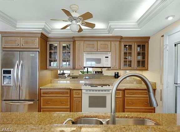 4th image of 222 Harbour Dr APT 309