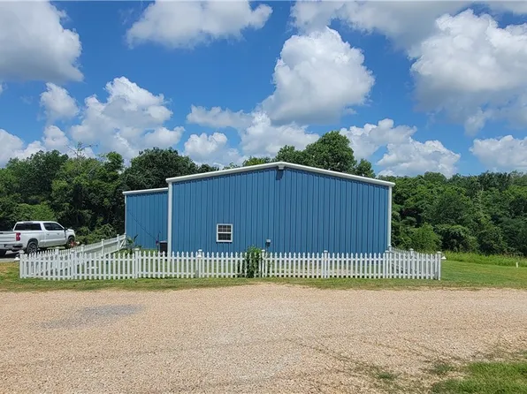 967 Little Mississippi Cemetery Rd, Franklin, TX 77856