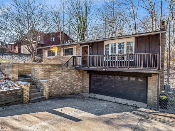 15960 W 130th St, Strongsville, OH 44136