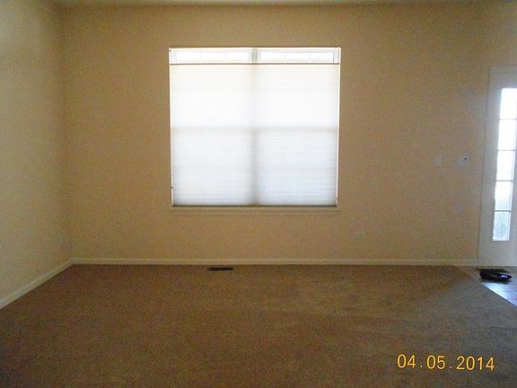 3rd image of 702 Mohican Trl