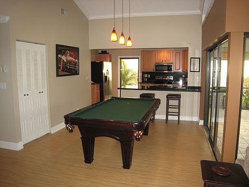 Dining Area(used for Pool Table)