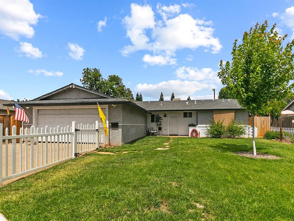 2nd image of 2987 Hunt Dr