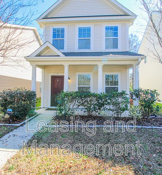 4946 Ballantine Dr — Photo 1