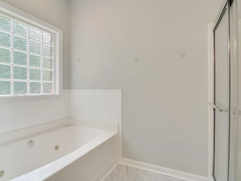 201 Dorset Dr — Photo 22