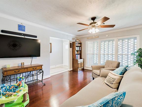 3rd image of 5114 Briarbend Dr